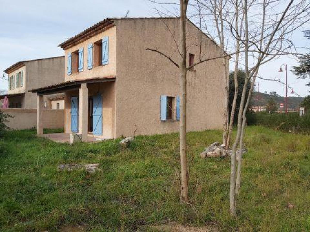 3 bedrooms House in Vidauban, France No. 9087