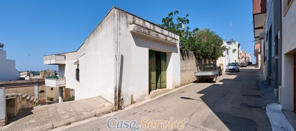 4 Schlafzimmer Haus in Matino, Italy, Nr. 60355 6