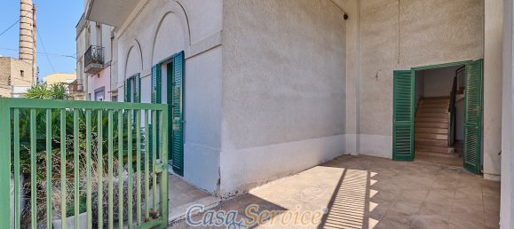 4 Schlafzimmer Haus in Matino, Italy, Nr. 60355 3