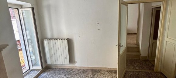 Dúplex de 4 habitaciónes en Todi, Italy No. 50315 6