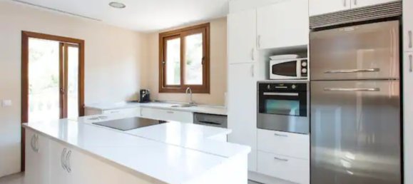 4 bedrooms Villa in Palmanova, Spain No. 984 6