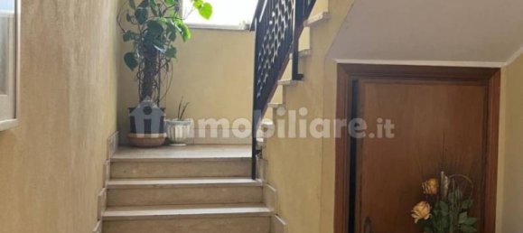 2 Schlafzimmer Wohnung in Rome, Italy, Nr. 337395 2