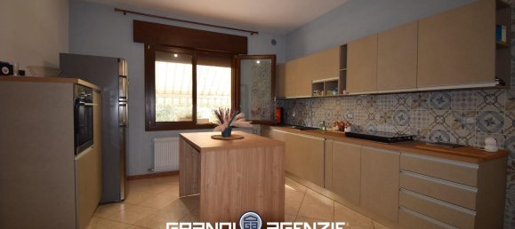 Apartamento de 5 divisões em Quinto di Treviso, Italy N.º 306935 7