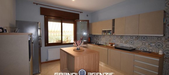 Apartamento de 5 divisões em Quinto di Treviso, Italy N.º 306935 6