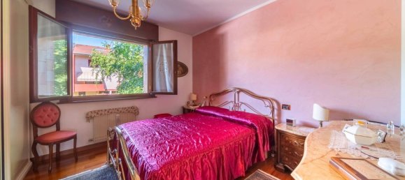 Apartamento T2 em Udine, Italy N.º 303971 12