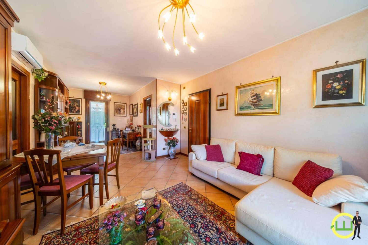 Apartamento T2 em Udine, Italy N.º 303971