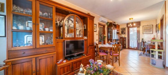 Apartamento T2 em Udine, Italy N.º 303971 2