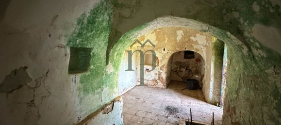 Дом с 2 комнатами в Остуни, Италия № 192849 7