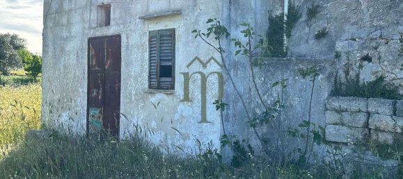 Дом с 2 комнатами в Остуни, Италия № 192849 16