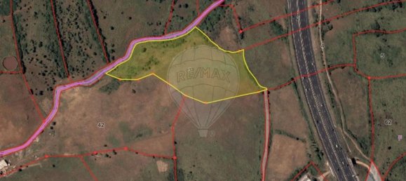 Terreno en Loures, Portugal 16760 m² No. 70270 2