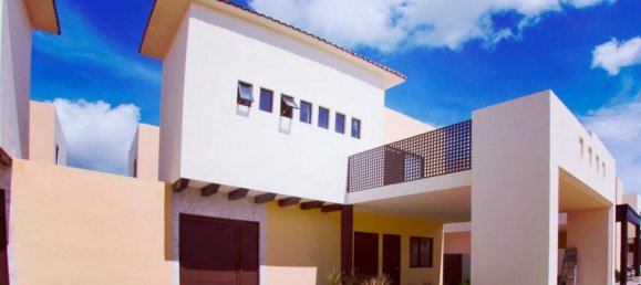 3 bedrooms House in Conkal, Mexico No. 162724 2