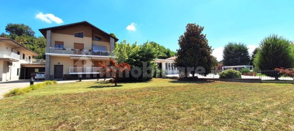 6 chambres Villa à Monticello d'Alba, Italy No. 340316 2