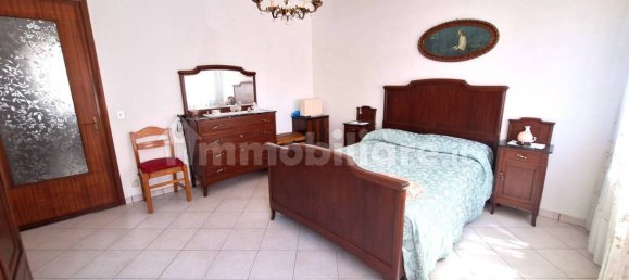 6 chambres Villa à Monticello d'Alba, Italy No. 340316 20