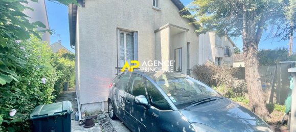 2 bedrooms House in Argenteuil, France No. 143814 14