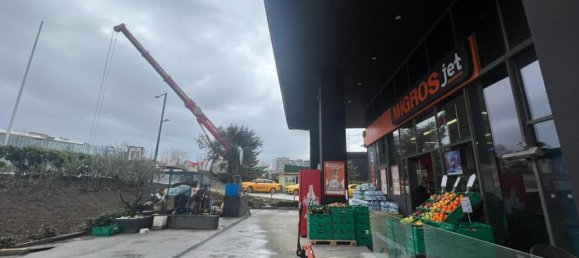 220m² Commercial property in Istanbul, Turkey No. 33891 6