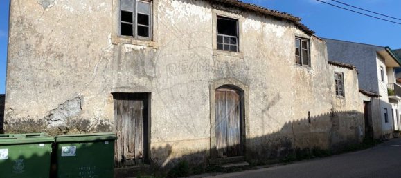 2 bedrooms House in Vila Nova, Portugal No. 35129 2