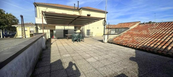 4 rooms Apartment in Padua, Italy No. 31833 33