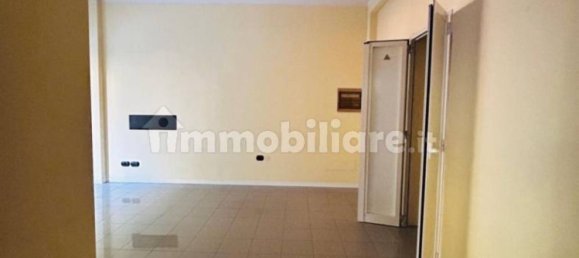 5 rooms Commercial property in Perugia, Italy No. 350697 7