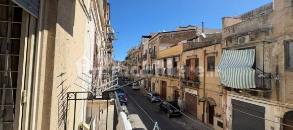 2 bedrooms Apartment in Palermo, Italy No. 335140 12