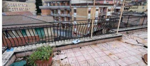 Apartamento de 5 habitaciónes en Genzano di Roma, Italy No. 100494 7