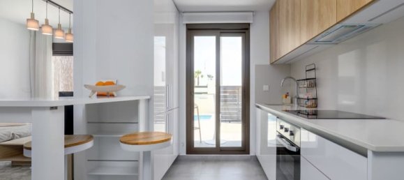 3 غرف نوم فيلا في Alicante, Spain رقم 187926 8