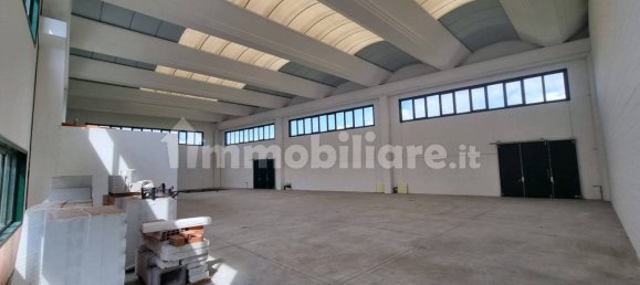 1 room Warehouse in Olgiate Comasco, Italy No. 165205 21