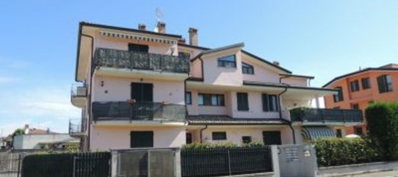 2غرفة شقة في Motta Visconti, Italy رقم 4044 3