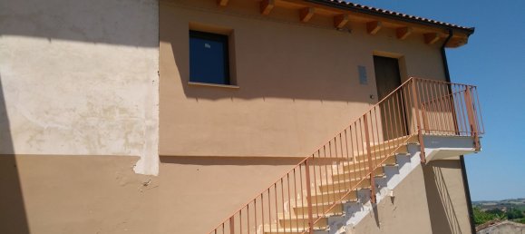 6 rooms House in Penna Sant'Andrea, Italy No. 254177 7