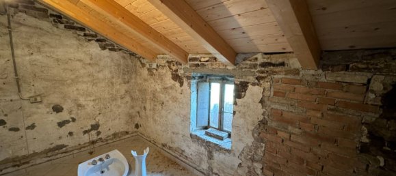 Дом с 10 комнатами в Монтоттоне, Италия № 203845 15