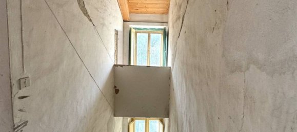 Дом с 10 комнатами в Монтоттоне, Италия № 203845 6