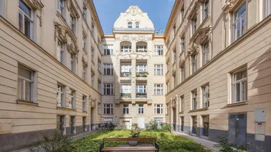 Estudio en Dobling, Austria No. 250376