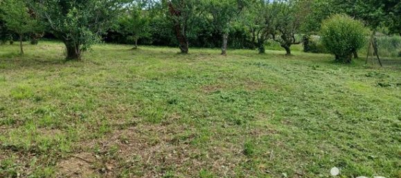  قطعة أرض في Champagne-Saint-Hilaire, France 661متر مربع رقم 313019 3