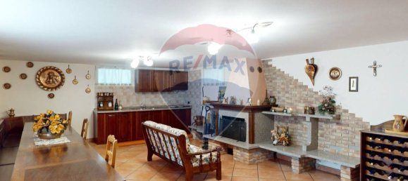 3 bedrooms Villa in Caronno Pertusella, Italy No. 270511 17