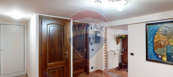 3 bedrooms Villa in Caronno Pertusella, Italy No. 270511 16