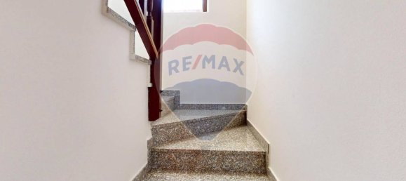 3 bedrooms Villa in Caronno Pertusella, Italy No. 270511 29