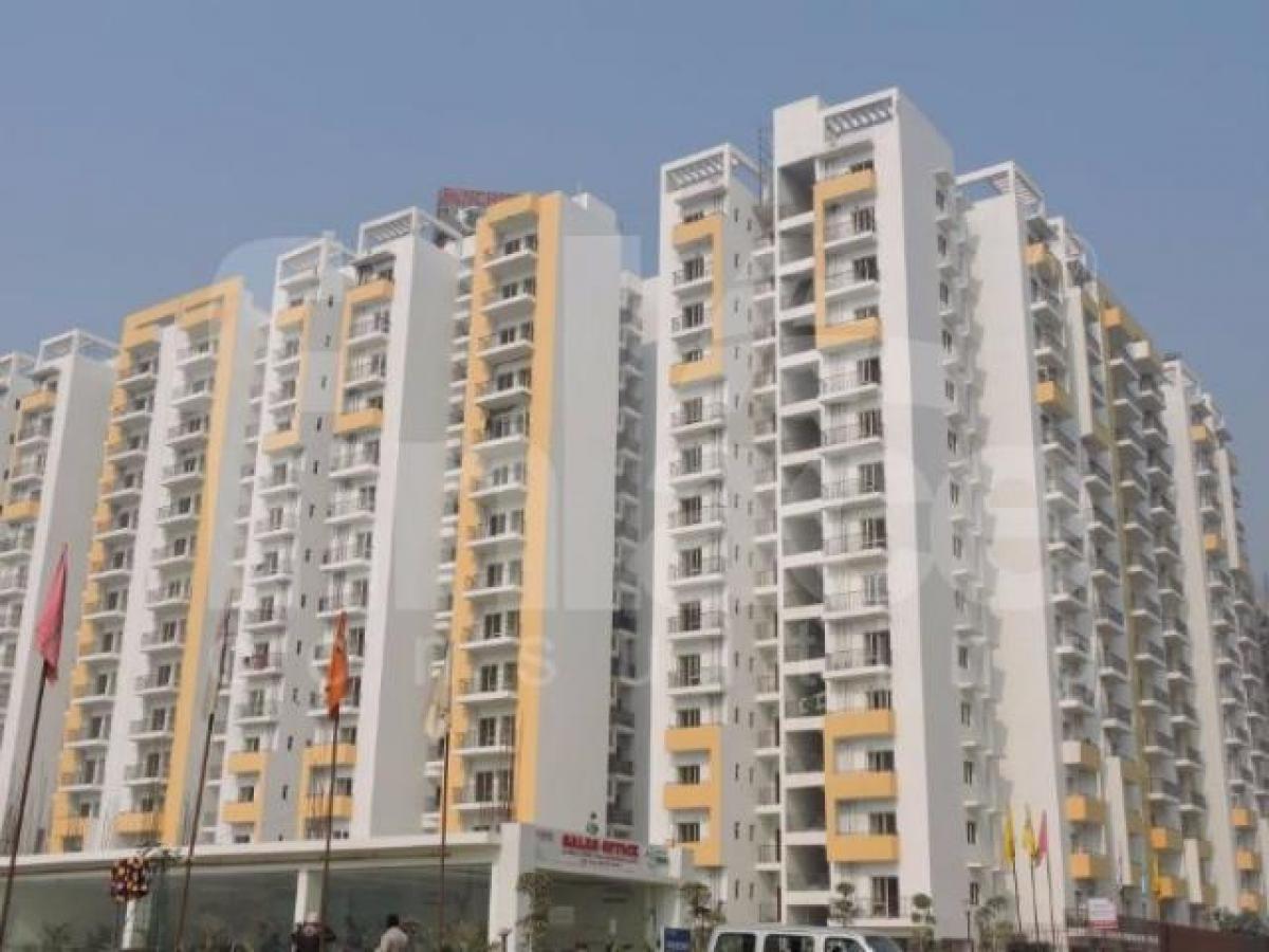 3 bedrooms House in Noida, India No. 67149