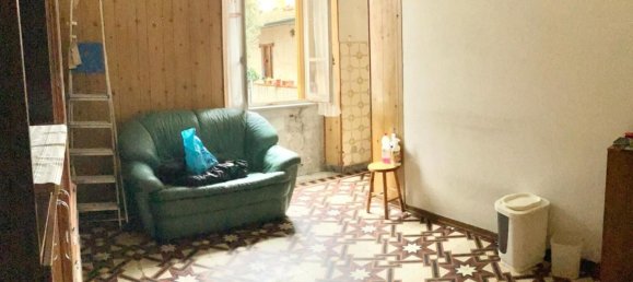 2 rooms Apartment in Massa, Italy No. 188969 2