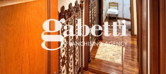 2 rooms Apartment in Rome, Italy No. 195388 12