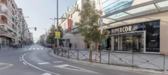 17m² Commercial property in Granada, Spain No. 174591 20