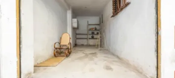 17m² Commercial property in Granada, Spain No. 174591 2