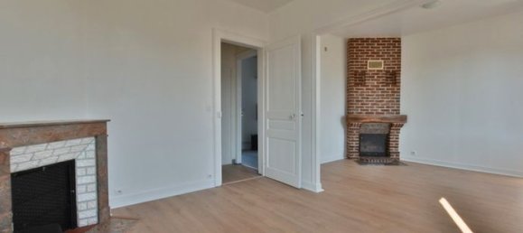 Здание 170м² в Берне, Франция № 313546 3