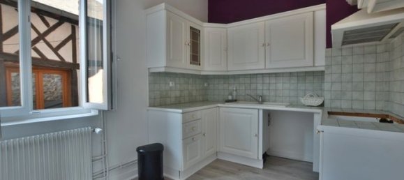 Здание 170м² в Берне, Франция № 313546 2