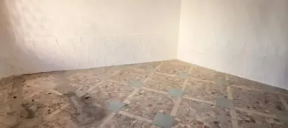 63m² Commercial property in Rota, Spain No. 172578 7