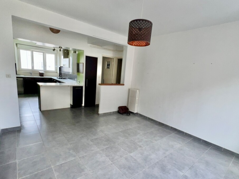 2 bedrooms Apartment in Brest, France No. 341030