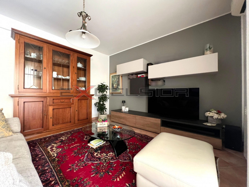 2غرفة شقة في Cona, Italy رقم 364056