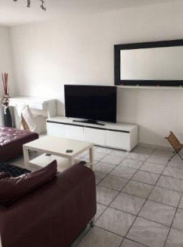 Кондоминиум  с 2 спальнями в Валантинье, Франция № 32511