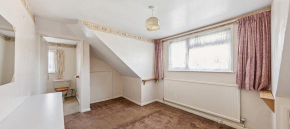 3 bedrooms Bungalow in Bexleyheath, United Kingdom No. 6180 15