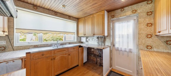 3 bedrooms Bungalow in Bexleyheath, United Kingdom No. 6180 6