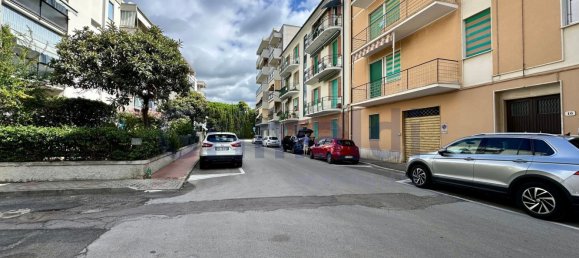 4 bedrooms Apartment in Follonica, Italy No. 338330 37