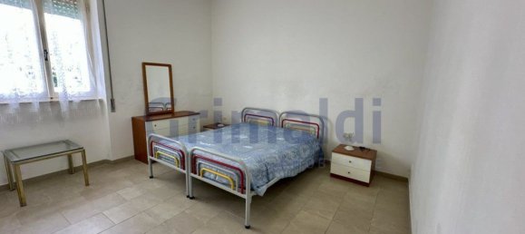 4 bedrooms Apartment in Follonica, Italy No. 338330 16